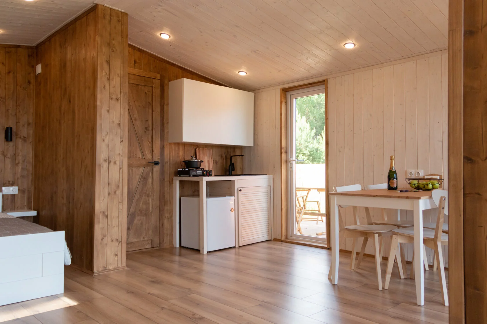 IMG_5300.jpg Tiny Modern 40 - Image 6